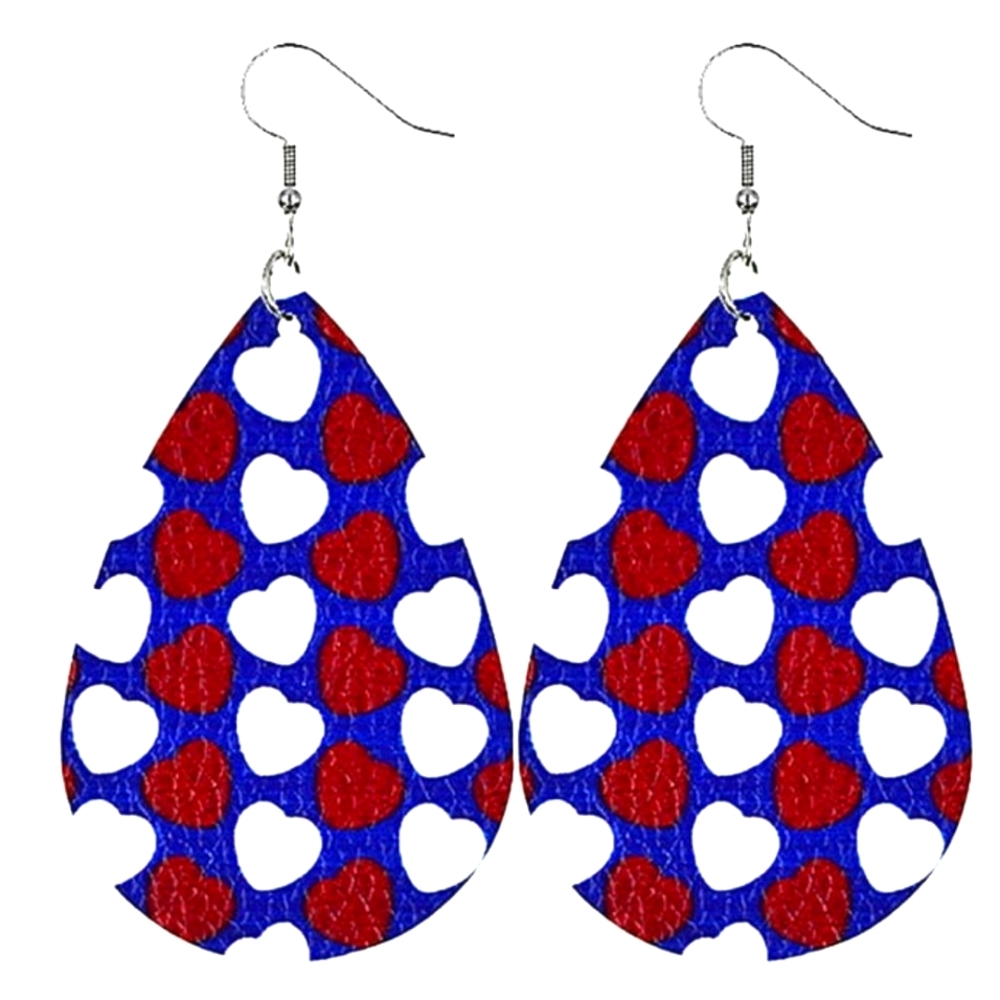 Lot of 2 Patriotic earrings!